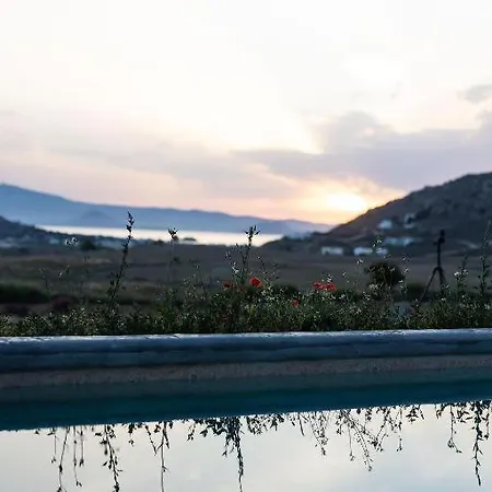The Nine Graces -villa Astarte, Sea Views, Private Pool And Jacuzzi Naxos City