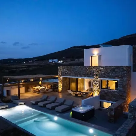 The Nine Graces -villa Astarte, Sea Views, Private Pool And Jacuzzi Naxos City