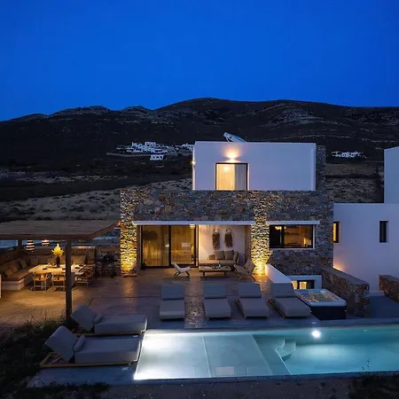 Villa The Nine Graces -villa Astarte, Sea Views, Private Pool And Jacuzzi Mikri Vigla