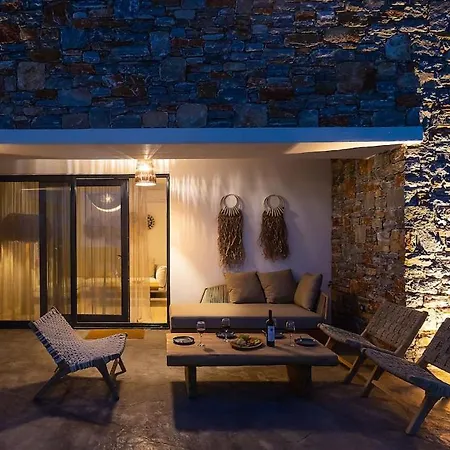 Villa The Nine Graces -villa Astarte, Sea Views, Private Pool And Jacuzzi