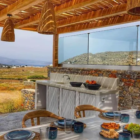 The Nine Graces -villa Astarte, Sea Views, Private Pool And Jacuzzi 빌라 Naxos City